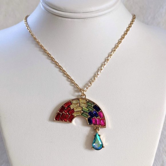 NWT Rainbow Charm Necklace & Heart Earring Set - Picture 6 of 10